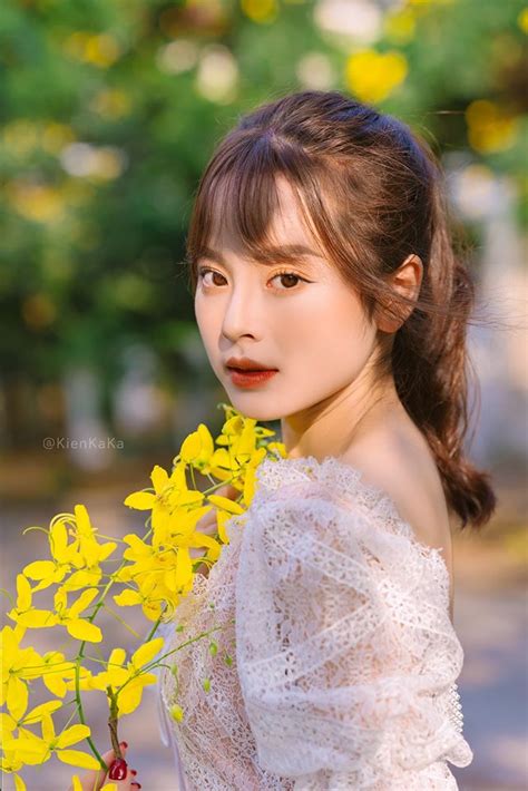 Hot Girl T I Ch Nh Khoe S C P Ng T Ng O C Ng Hoa Ho Ng Y N