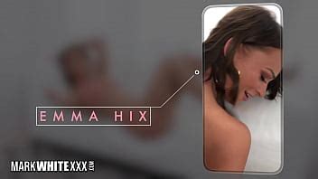 Emma Hix obtiene su coño sexy jodido trío épico XVIDEOS