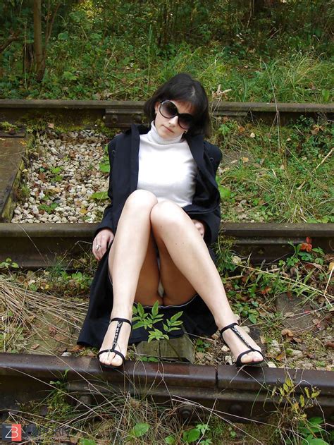 Mingled Upskirts ZB Porn