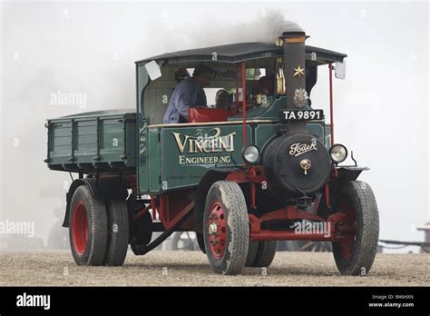 Foden Steam Wagon Hi Res Stock Photography And Images Alamy