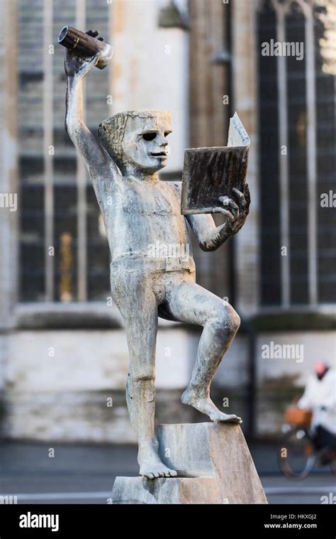 Fons Sapientiae Source Of Wisdom Statue Leuven Belgium Stock Photo Alamy