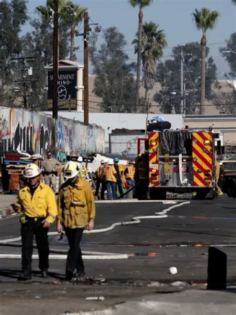 State Of Emergency Declared As Massive Fire Forces Indefinite Closure Of Interstate 10 In Los