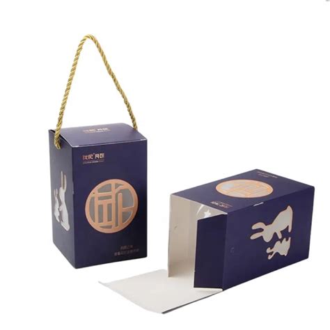 Luxury Custom Factory Papercard Artpaper Packaging Box With Hanging
