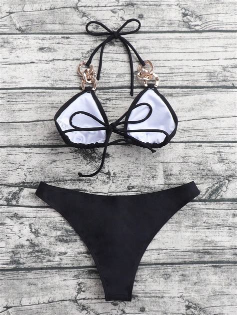Conjunto de bikini unicolor Sujetador de micro triángulo con cadena y bottom de bikini Traje de