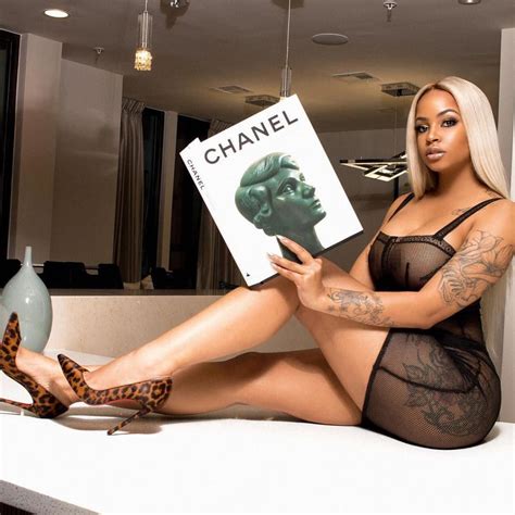 Phfame Nude ShesFreaky