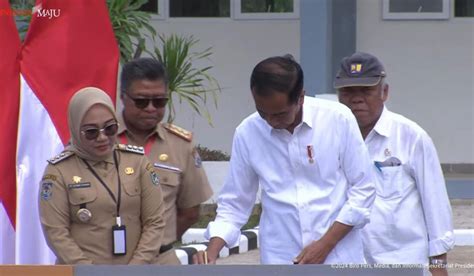 Jokowi Resmikan Rekonstruksi Bangunan Pasca Gempa Sulbar