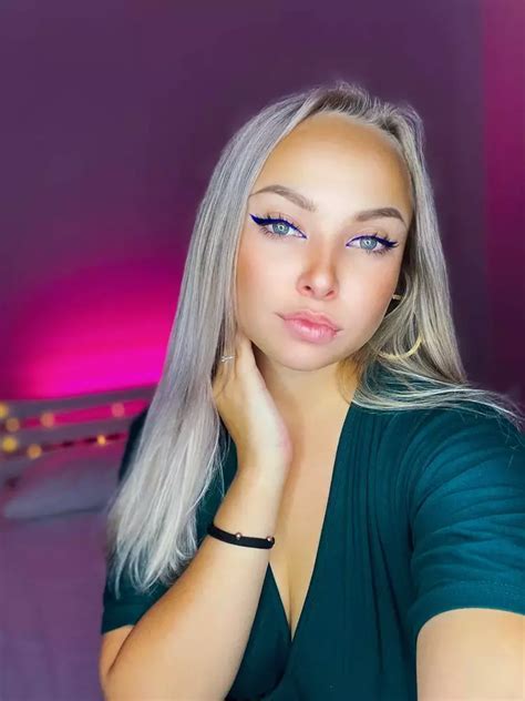 Shelly Sayer Cam Free Live Nude Sex Show Chat Camsoda