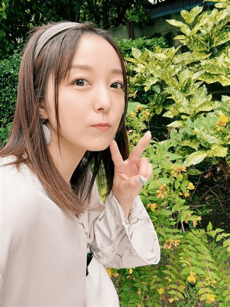 Katou Emiri Plans On Growing Her Bangs Out For The Hot Weather Alo Japan All About Japan