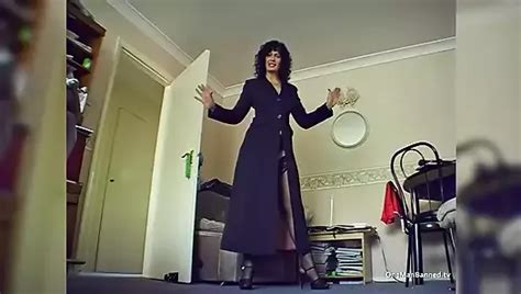 Ältere MILF nimmt Schwanz in alle Löcher xHamster