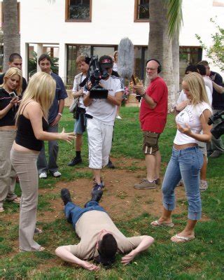 ロシア人女性Nikia a nude outdoor アダルト画像セックス画像 PICTOA