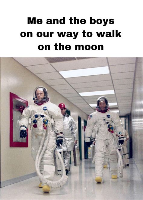 No one is making moon landing memes and I know I am late : r/HistoryMemes