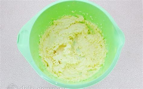 Песочное печенье с кусочками шоколада - пошаговый рецепт с фото