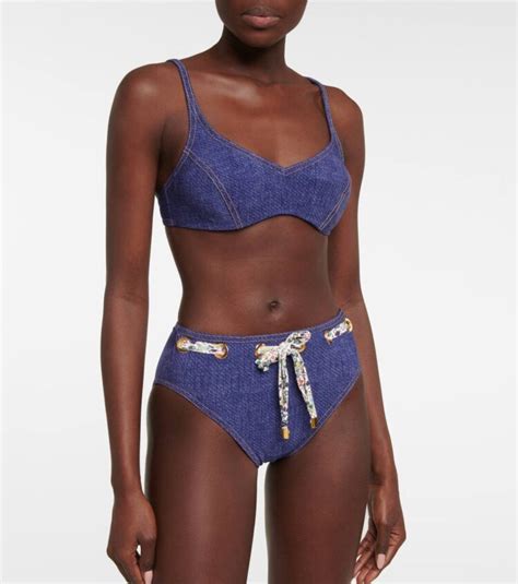 10 Hot Sexy Elizabeth Blau Bikini Pics