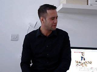 Tia Layne Is The Office Milf Slut Hotntubes