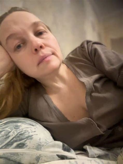 Watch Suzanell New Porn Leak Video Stripchat Striptease Oil Show Mobile Mature Cock