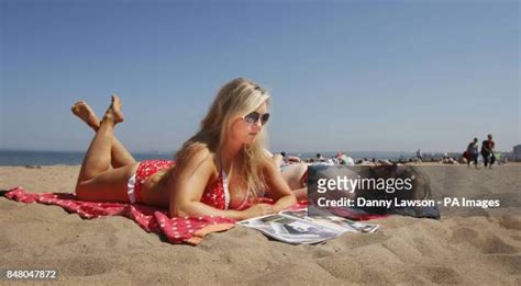 Hot Sexy Megan Lawson Bikini Pics