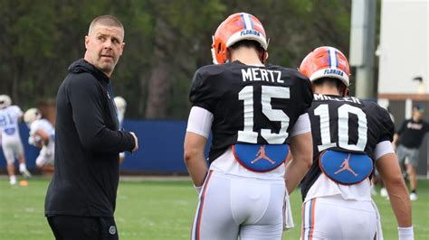 How Is Billy Napier Evaluating The Florida Gators Qb Competition