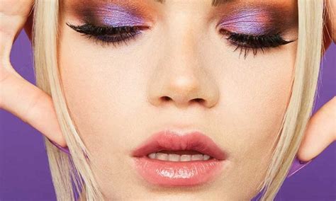 Urban Decay Lan A Paleta De Sombras Naked Ultraviolet No Brasil Brasil Fashion News