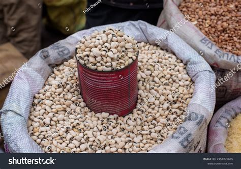 121 Nigeria White Beans Images Stock Photos And Vectors Shutterstock