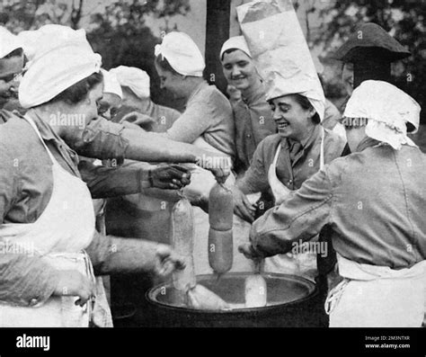 Roly Poly Pudding Black And White Stock Photos And Images Alamy