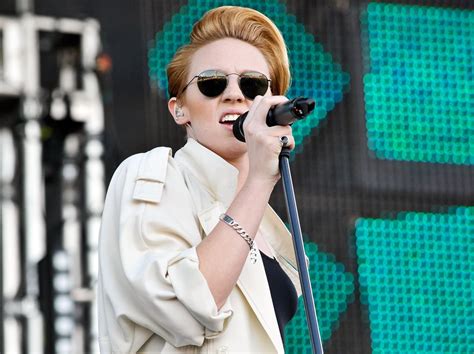 La Roux Aka Elly Jackson Best Female Indie Musician Beauty Looks