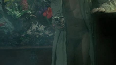 Naked Myriam M Zi Res In Change Pas De Main