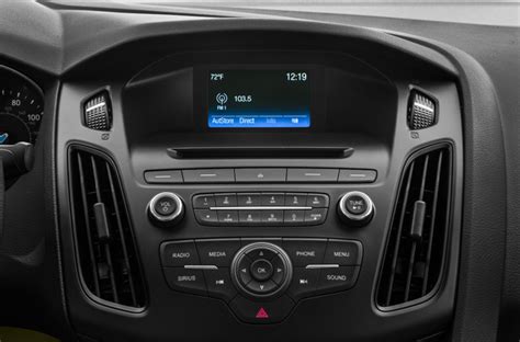2015 Ford Focus - Specs, Prices, MPG, Reviews & Photos | Cars.com