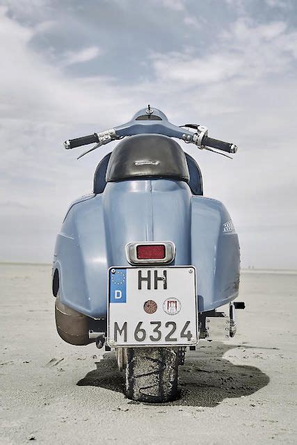 Ten Inch Terror Rocketgarage Cafe Racer Magazine Motorfiets