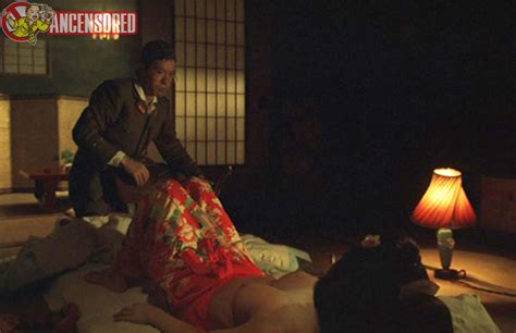 Ayumi Ito nude pics página