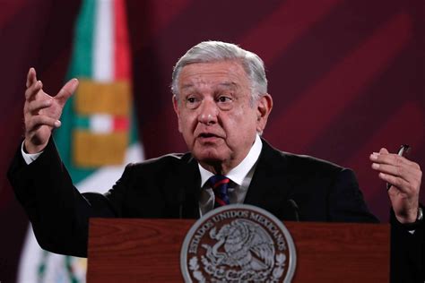 AMLO asegura que acatará las medidas del INE sobre las elecciones de