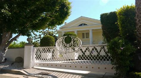 Richard Simmons Net Worth - OtakuKart