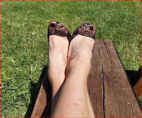 Sexy Crossdresser Feet Nude Pics XHamster