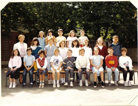 Photo De Classe Cm De Ecole Armand Leygue Copains D