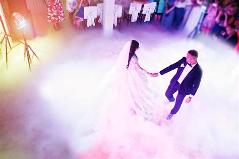 Wedding Dance Floor Ideas You And Your Guests Will Love Wedding