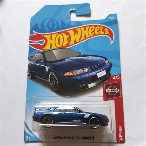 Hot Wheels Nissan Skyline Gt R Bnr Nissan Hobbies Toys Toys Games On Carousell
