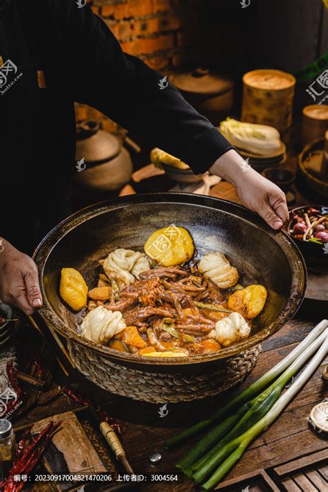 东北铁锅炖柴火鸡地锅鸡图片素材下载 食品餐饮素材下的中国菜系图片素材 汇图网