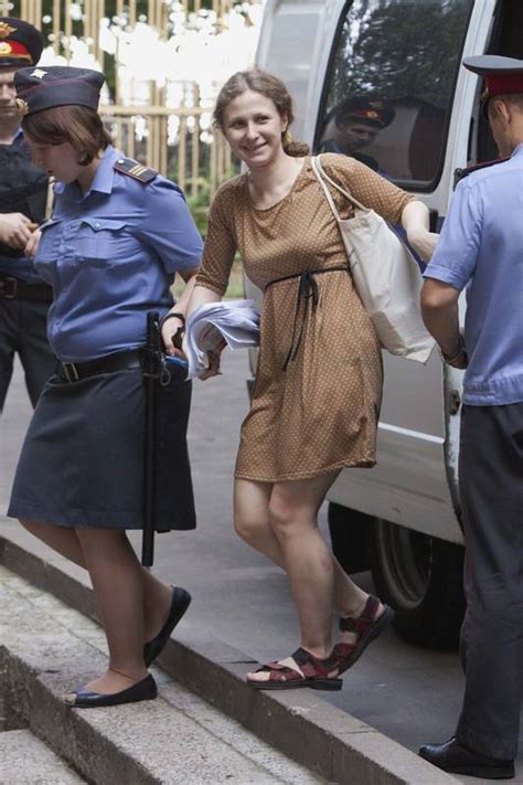 Putin Diz Que Ingrantes De Pussy Riot N O Devem Ter Pena Dura