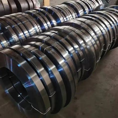 Китай Закаленная и отпущенная сталь Sae 1055 Поставщики пружинной стали