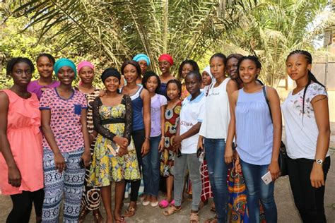 Le Club Des Jeunes Filles Leaders De Guin E Laur At Du Prix Libert