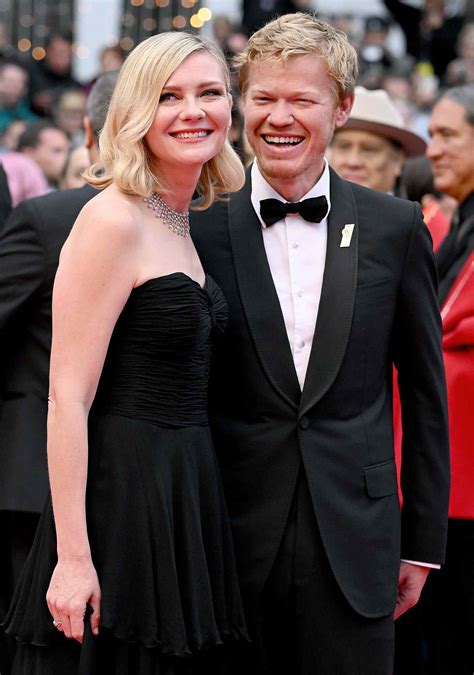 Who Is Kirsten Dunst S Husband Jesse Plemons - vrogue.co