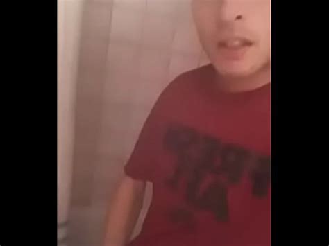 Flaite Gay Muestra Pene XNXX