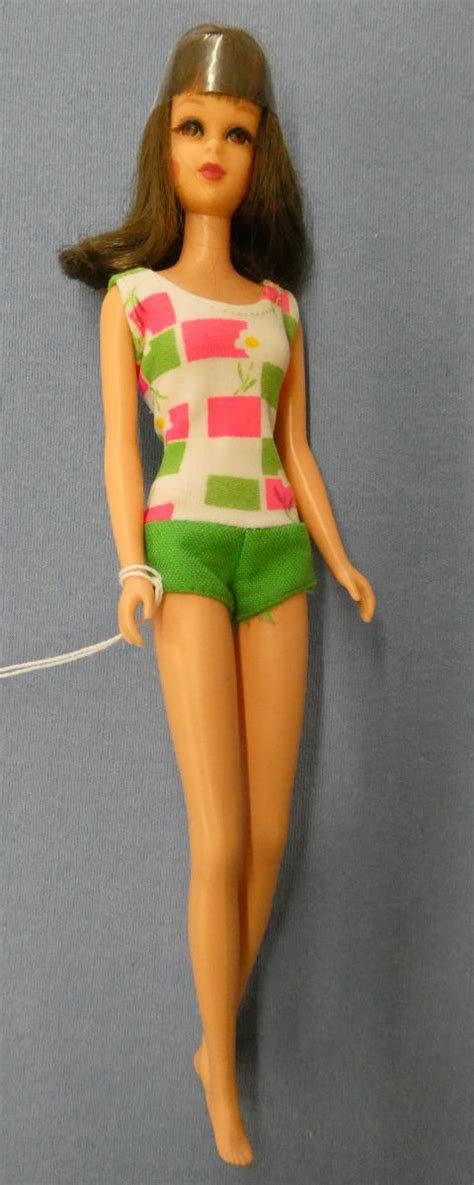 Vb Bend Leg Francie Brunette Francie And Friends Dolls Clothing Nice Twice Dollshop