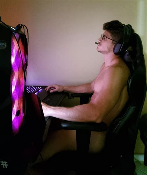 V Nudes Gaymersgonewild Nude Pics Org