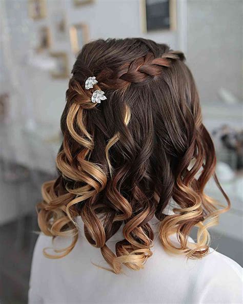 Prom Hairstyles For Medium Hair