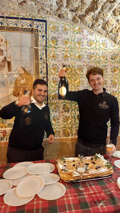 Locanda Del Monacone Un Tesoro Nel Ventre Di Napoli Permicro