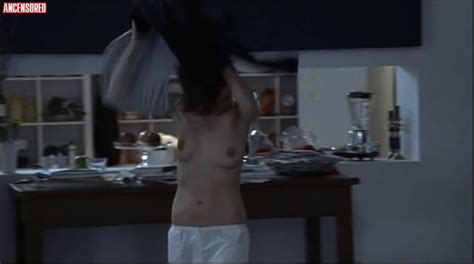 Romina Mondello Nude Pics Page 1