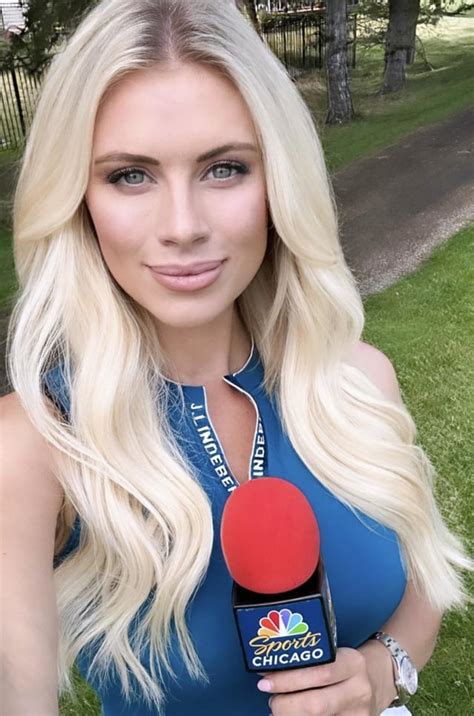 Charissa Thompson Boobs R Hotsportsreporters