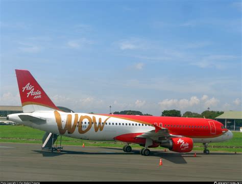 PK AXS Indonesia AirAsia Airbus A320 216 Photo By Irfan Madani Pratama