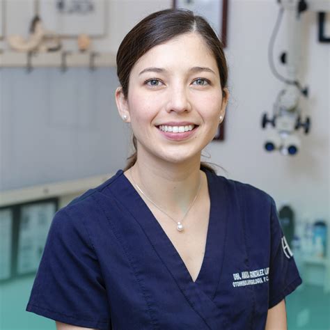 Dra. Amalia González Larios | Monterrey