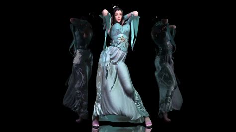 Vam Hypnotic Boobs And Ass Dance